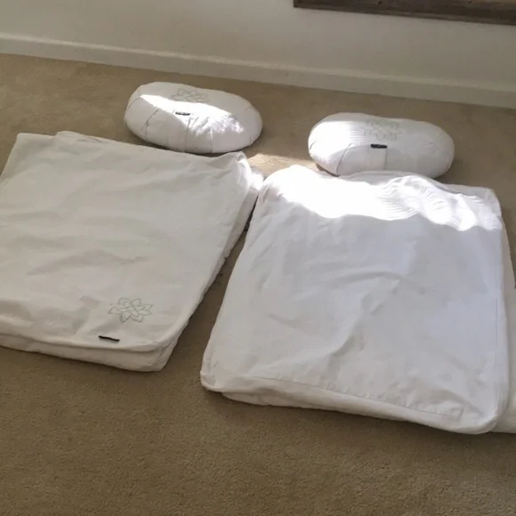 Mindful Modern Meditation Cushion Zafu/Zabuton Set - Picture 4 of 7